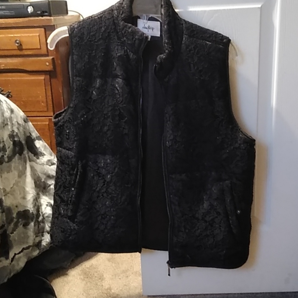 Daytrip vest.